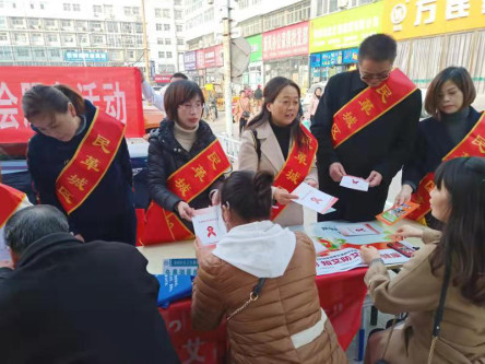 晋城市城区有多少流动人口_晋城市城区杨继平