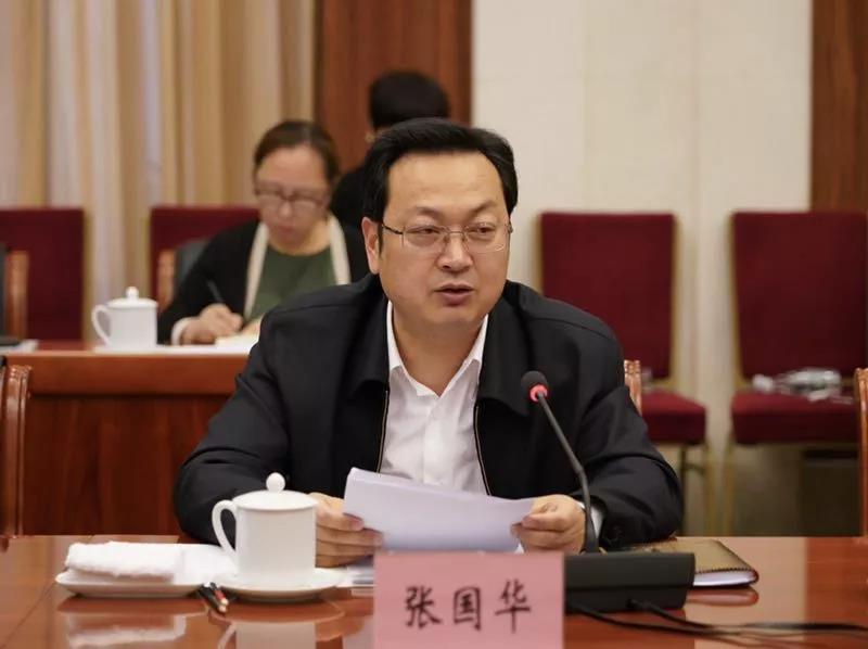云南省副省长张国华介绍相关情况