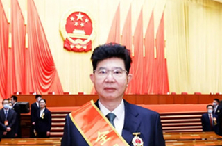 張桂平會長：民革黨員企業家的榜樣