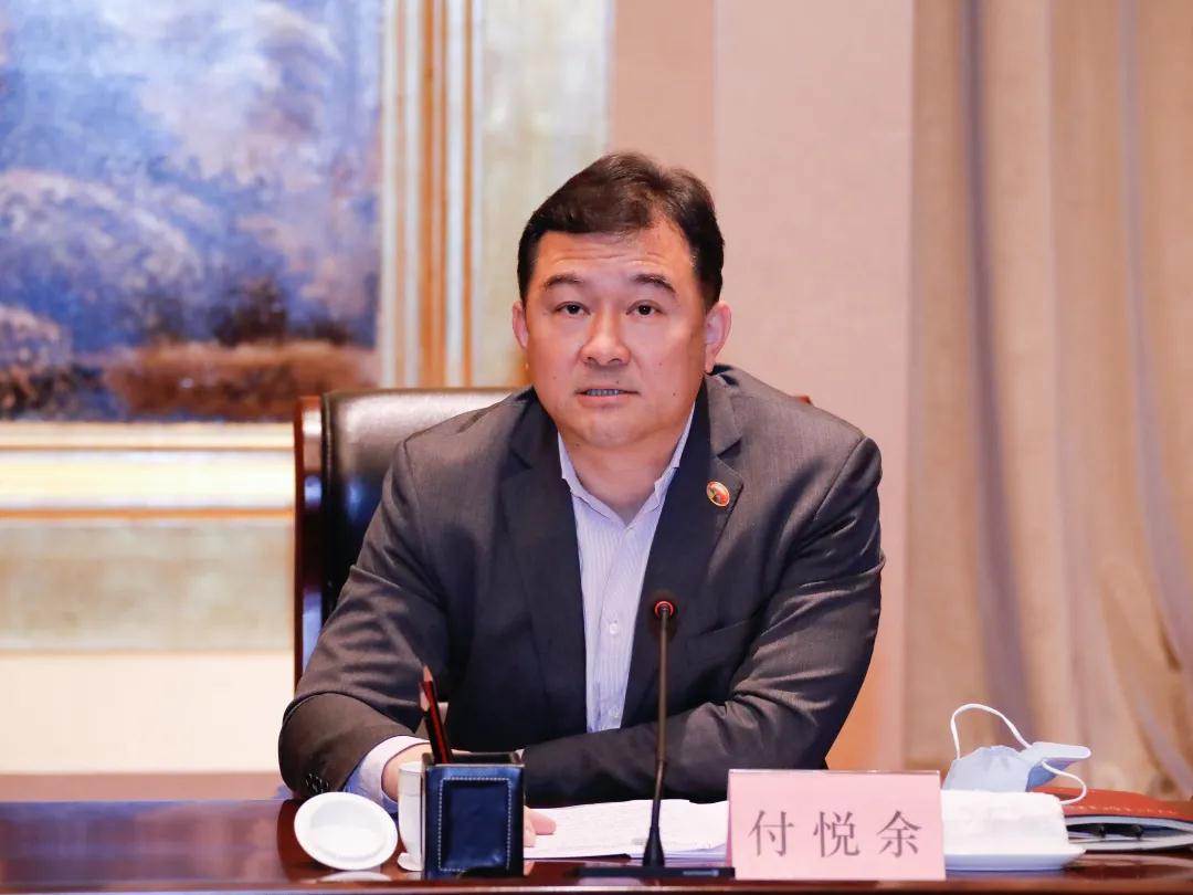 民革中央副秘书长兼调研部部长付悦余介绍调研目的.
