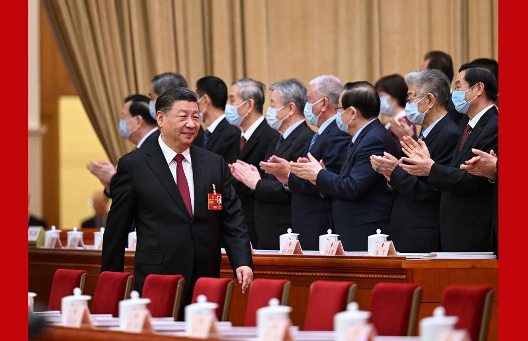 十四屆全國人大一次會議在京開幕 習近平等在主席台就座