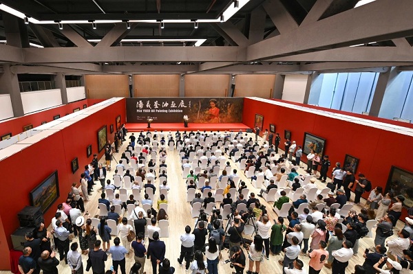 “潘义奎油画展”在京开幕