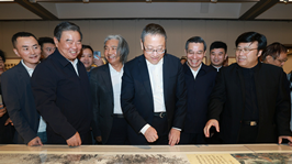 以服务中心大局为方向,社会服务工作用情用力
高质量完成长江生态环境保护民主监督收官阶段各项任务,继续探索帮扶纳雍的有效路径,持续打造提升文化工作品牌,为经济社会发展作出民革贡献。