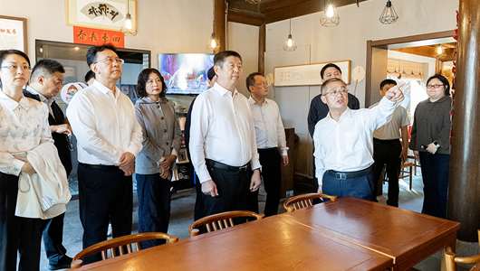谷振春率隊在江蘇調研“優化養老服務 發展銀發經濟”